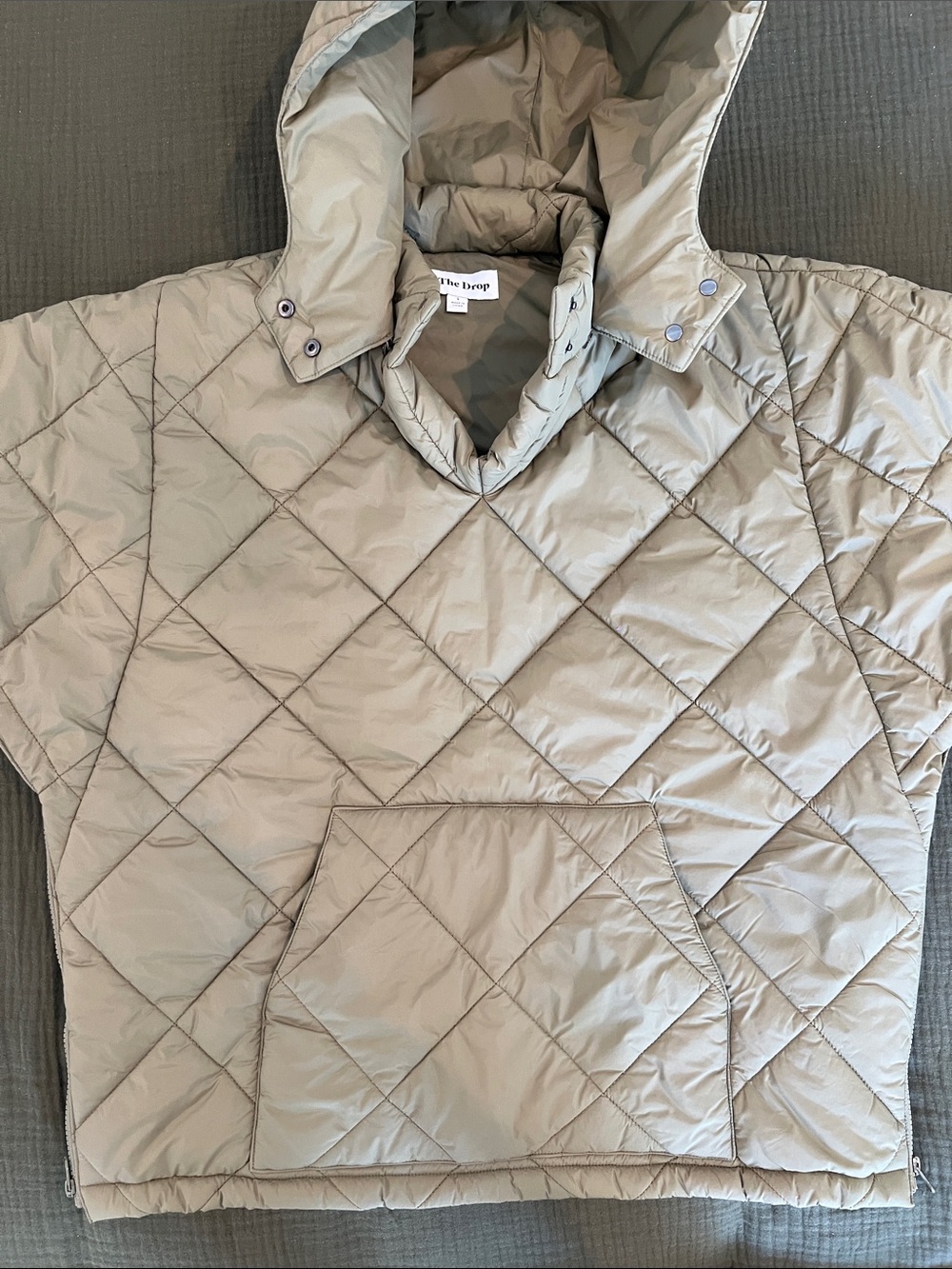The Drop Quilted Hooded Pullover with detachable hood in Sage Green